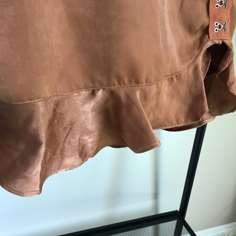 NEW! HONEY PUNCH BROWN MINI DRESS - Picture 4 of 5